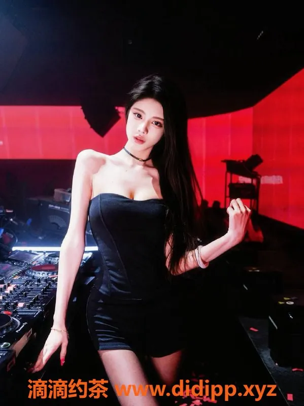 深圳楼凤-福田叶灵儿，2800p超值体验