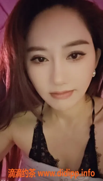 成都楼凤-火车南站紫琳，700元起，尽享多样服务