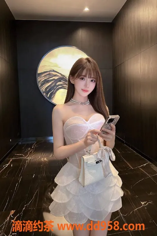 宁波外围-宁波陈雨彤，172超冷白皮，顶级颜值美少女