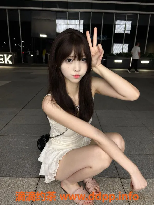 广州楼凤-海珠区20岁女大学生昕璐，身高164，清新可人