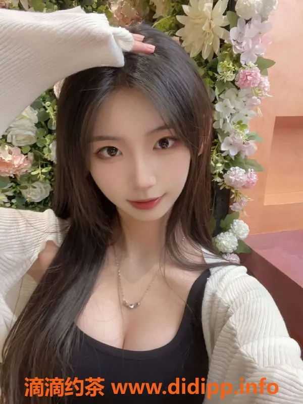 广州楼凤-广州白云妍可，165cm，48kg，21岁课外兼职