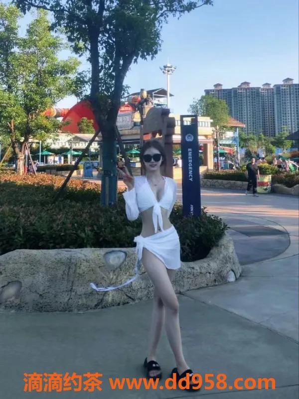 广州楼凤-天河南伊，1300元私密服务体验