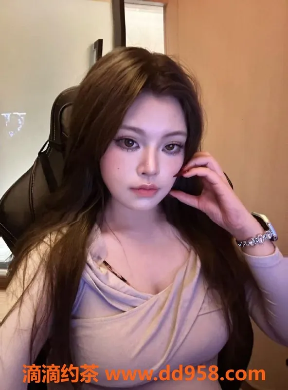 成都楼凤资源信息,武侯区布丁，颜值9.5！专业态度6P服务