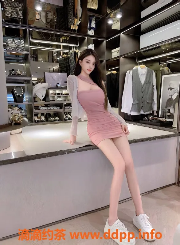 上海楼凤-黄浦亦瑶，20张内 16p服务，性感诱惑等你来体验