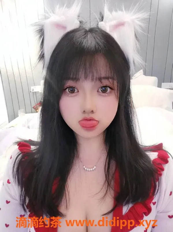 广州楼凤-广州天河九月，21岁嫩妹，38E胸围