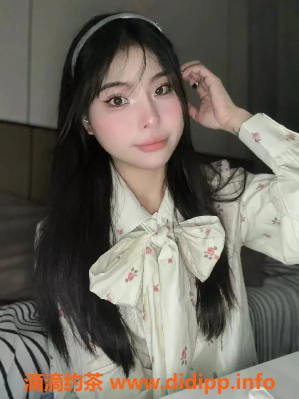 深圳楼凤-南山小柔老师，优质服务900起，性感嫩妹等你来体验