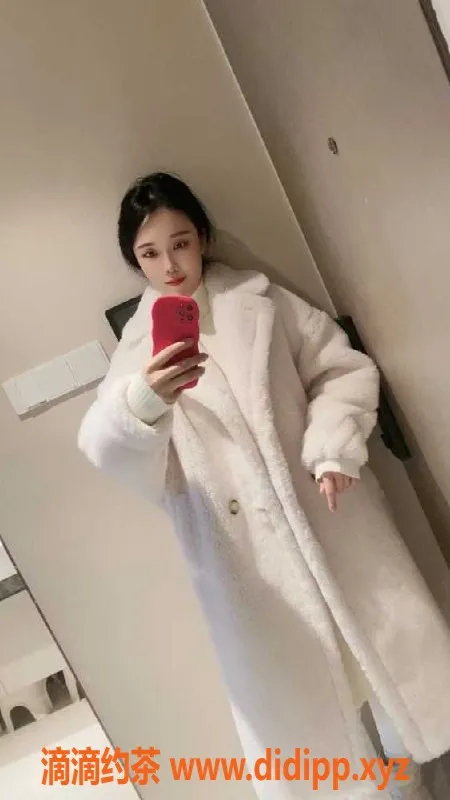 深圳楼凤资源信息,罗湖倾城26岁美女，166cm，49kg全套服务800元