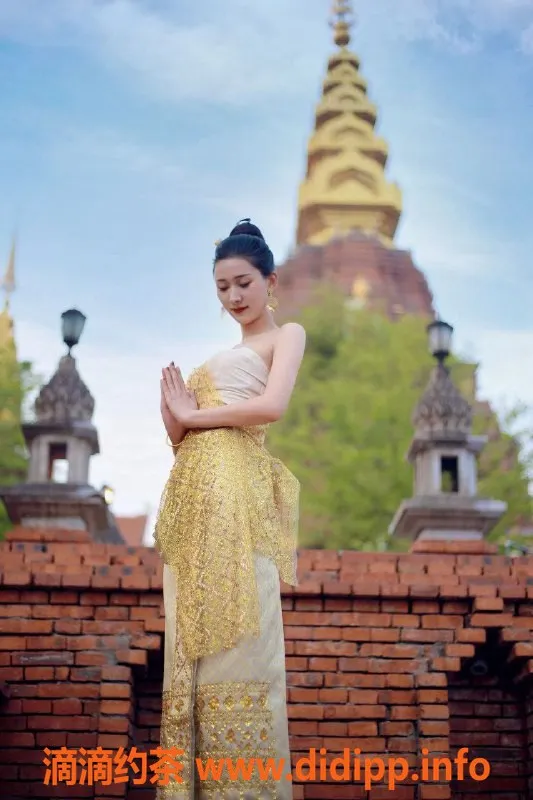 扬州楼凤-扬州乐乐，170大长腿，价格400，服务优质