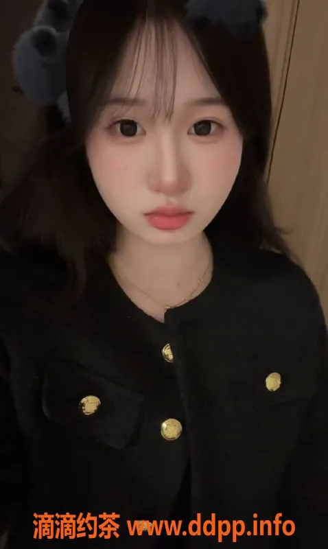 常州楼凤-常州姗姗，22岁嫩妹，168高50重，800元体验