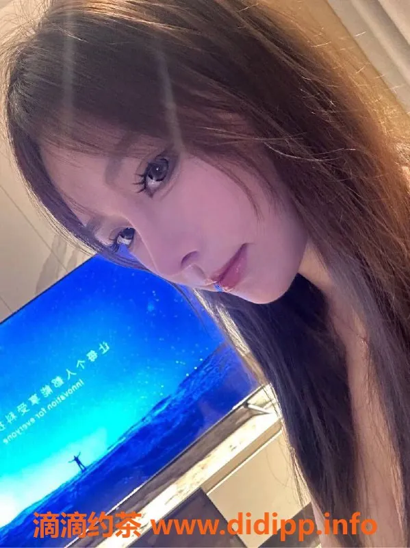 乌鲁木齐楼凤-江梦瑶，身高165，38岁，优质服务预约中