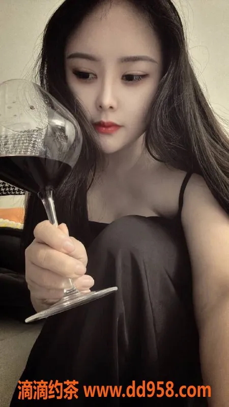 北京楼凤资源信息,重庆静静，身高165，皮肤雪白，茶费仅8元