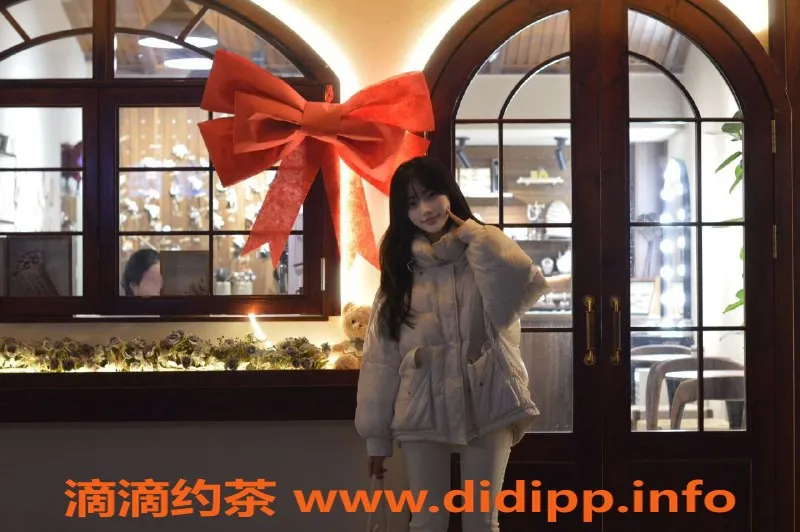 常州楼凤资源信息,常州乖乖，19岁C杯，164cm，800元起