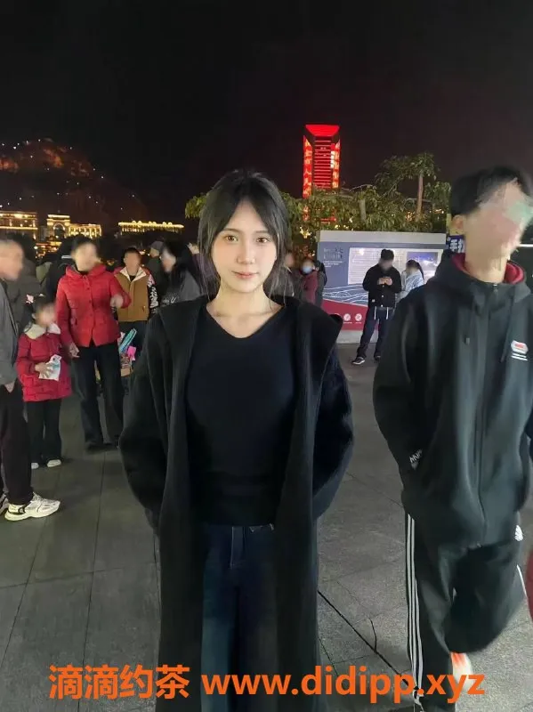 常州楼凤-常州花花，身高168，21岁，800元服务