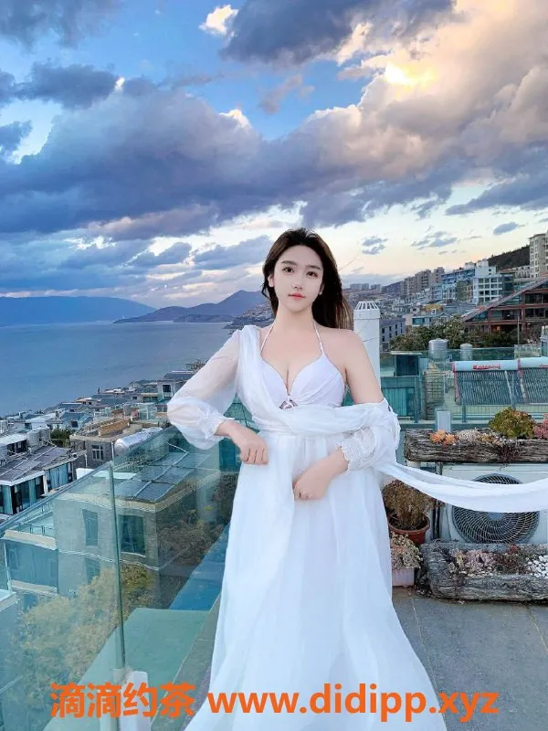 深圳楼凤-罗湖伊伊，课费2000P，服务优质