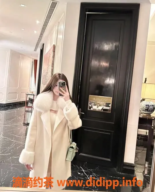 无锡楼凤-无锡小雨欣，167高48重，C罩杯嫩妹等你来玩