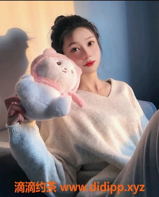 无锡楼凤资源信息,无锡楚楚嫩妹，166身高44斤超高颜值