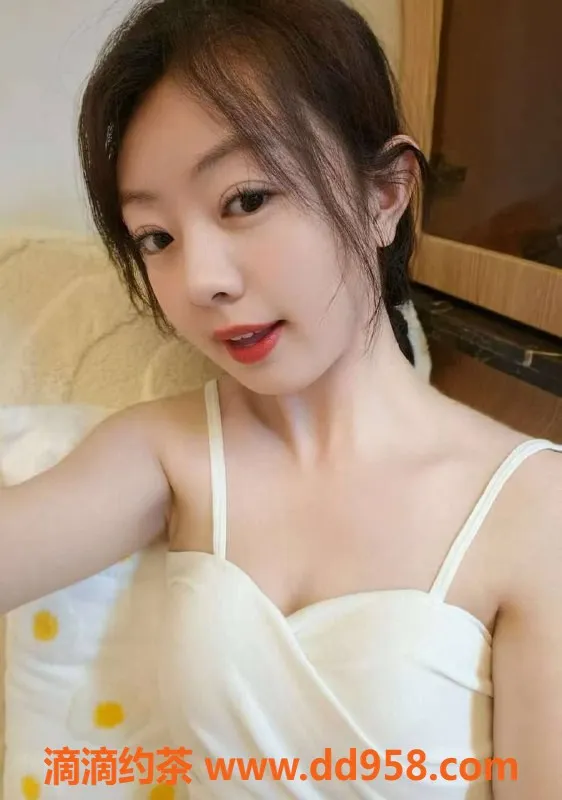 常州楼凤-金坛康康23岁160cm，高清服务仅需600P