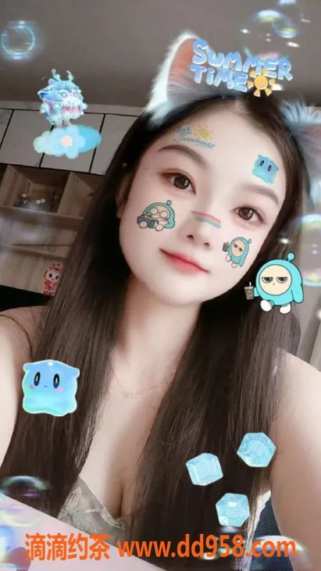 中山楼凤-中山珂珂，21岁36D小榄服务，水费500p起