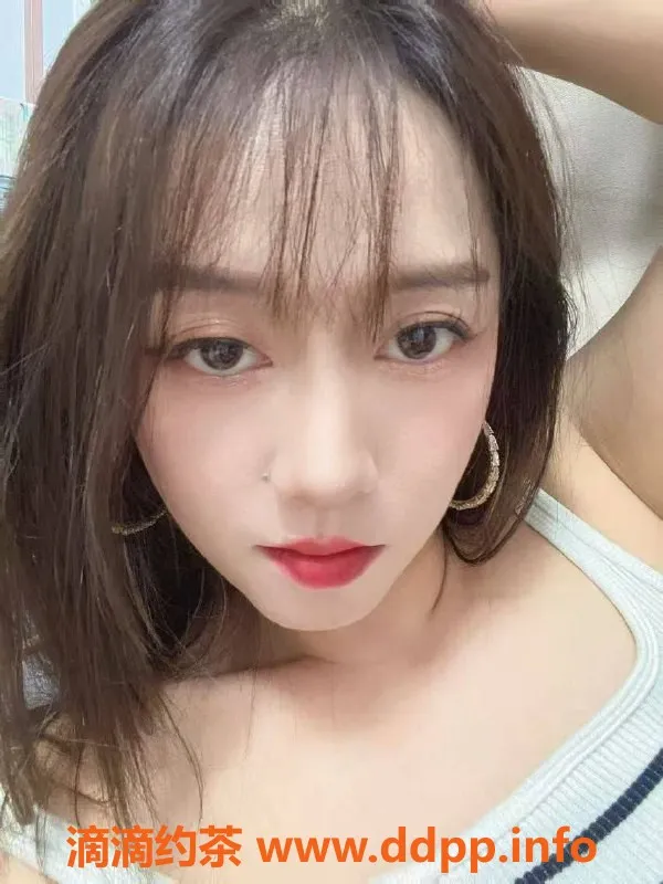 深圳楼凤资源信息,福田小少妇，600元起，综合评分9.0