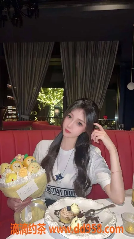 乌鲁木齐楼凤资源信息,乌鲁木齐沙兮兮，177高甜美女友，92斤约会体验