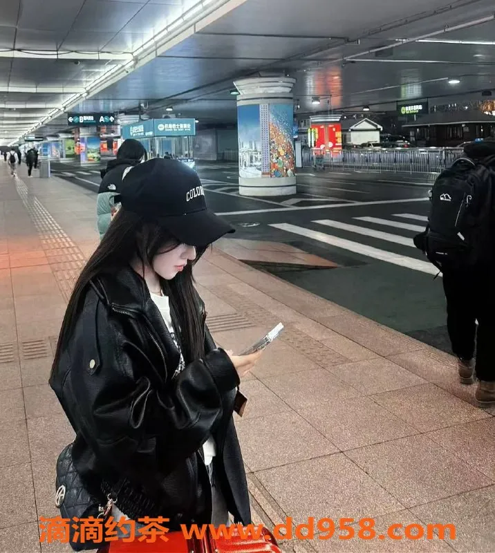 常州楼凤-金坛崽崽，24岁158cm，600元无套路服务