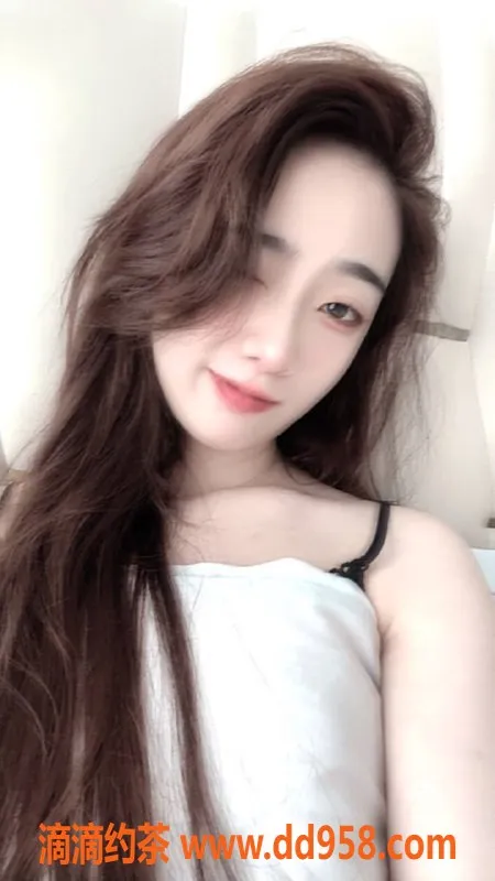 惠州楼凤-董小云，23岁，胸围36C，陈江课室，700/课时