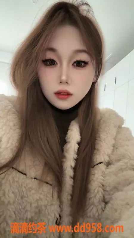 惠州楼凤-惠城19岁柠檬，B+胸器，700元起服务