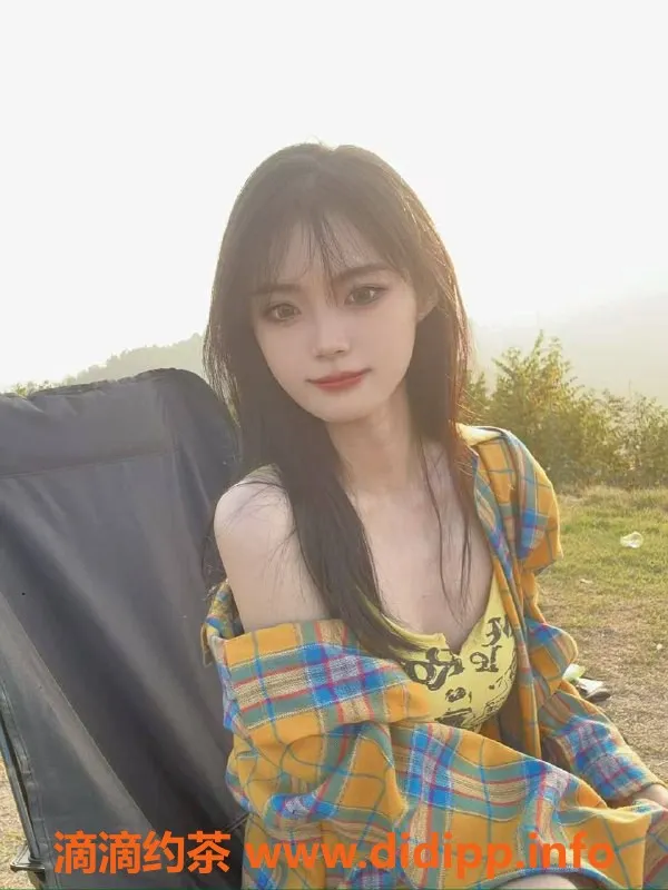 常州楼凤-常州小凤，23岁163高，600P起，无套路服务