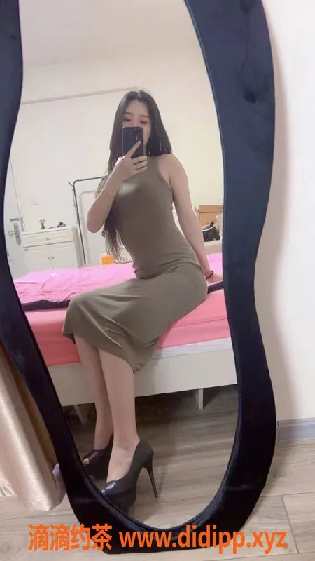 惠州楼凤-惠城区柚子，171cm 50kg 23岁，舌吻服务