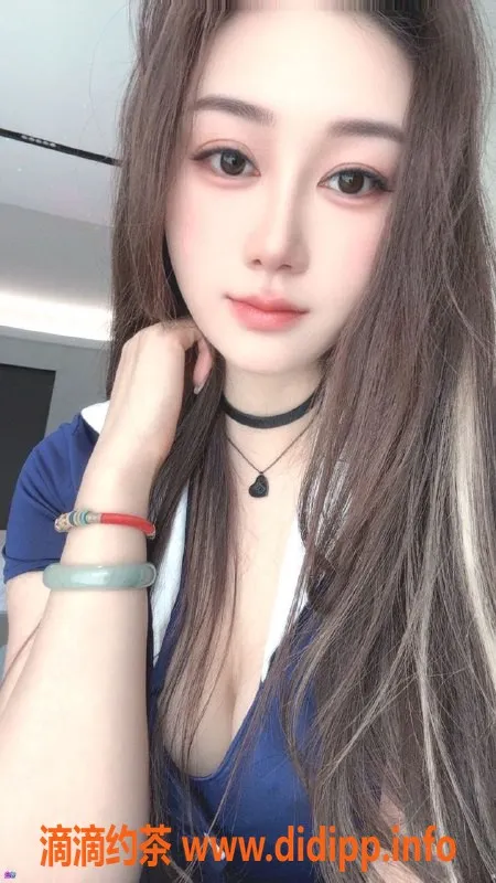 惠州楼凤-惠城区小雪，年轻靓丽，身高娇小诱人