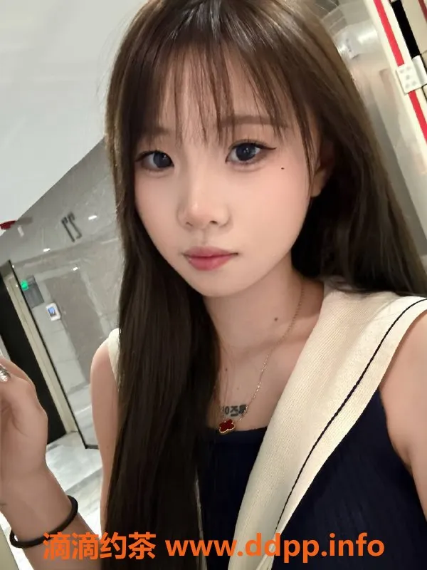 青岛楼凤资源信息,黄岛小奶猫，163身高20岁，激情服务600p