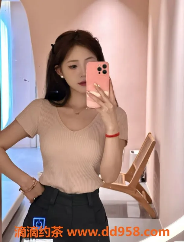 无锡楼凤资源信息,无锡嫩妹墨彩环，身高170，超值服务1100元起