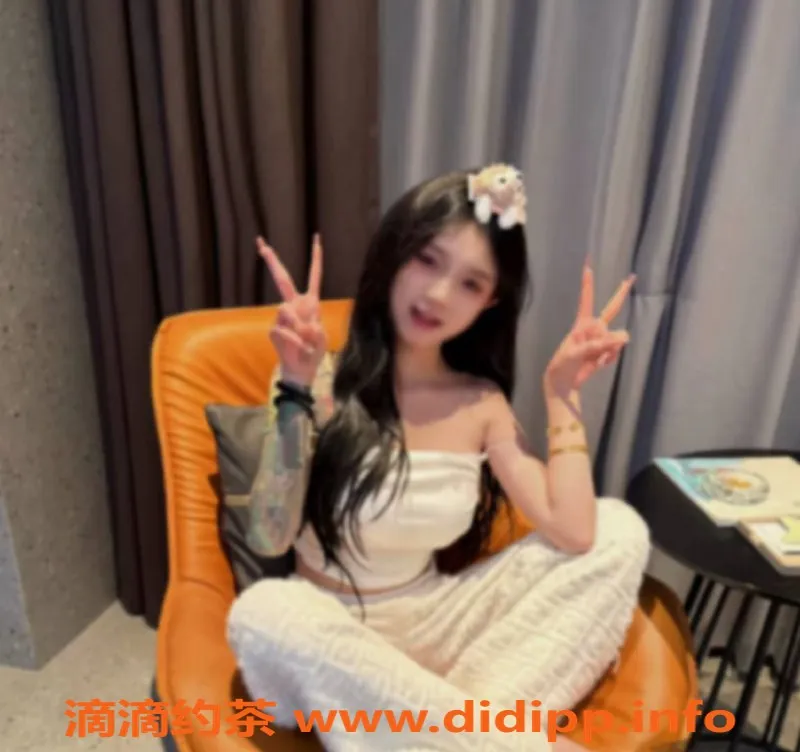 惠州楼凤-惠城乖巧小笼包，19岁162cm，550元服务