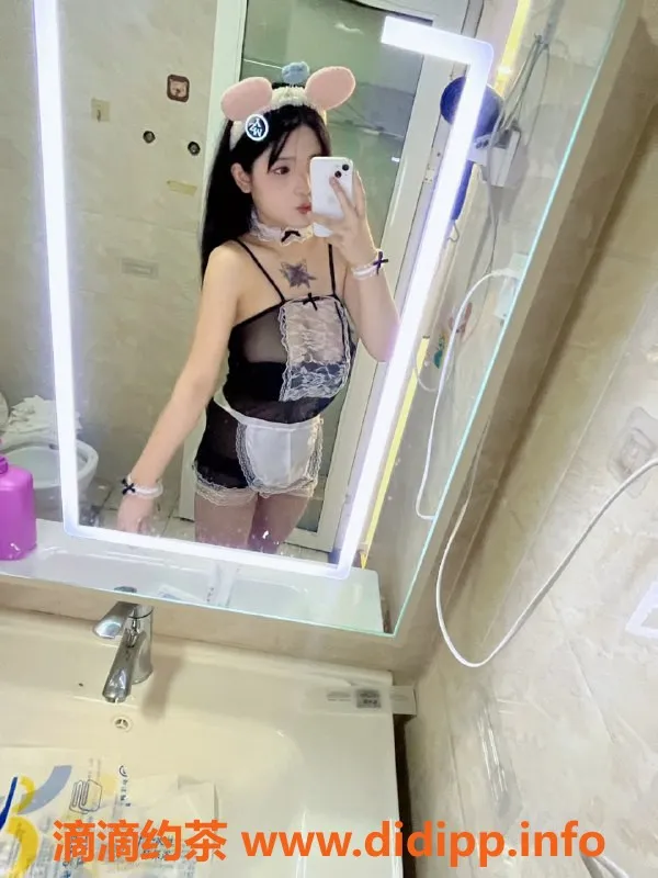 兰州楼凤-兰州婉儿，童颜巨乳，欢迎调教陪玩