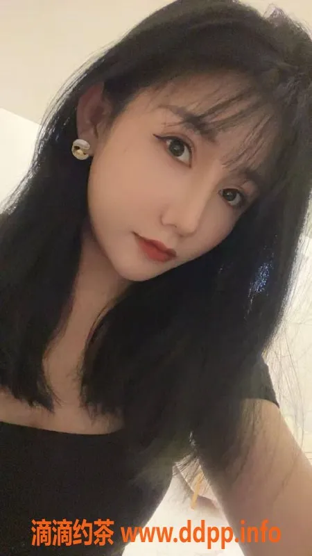 中山楼凤-石岐小三，23岁，36C，课时600/pp