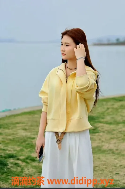 常州上门服务资源信息,湖塘学妹165cm C罩杯，800元外纯内骚服务