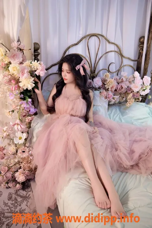 温州楼凤-鹿城图图，163cm乖巧可人，800元起服务