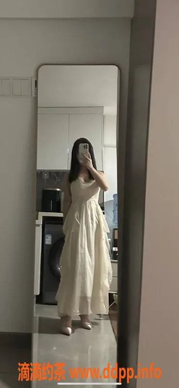 常州楼凤-常州妮妮，23岁身高158，胸围B，服务优质