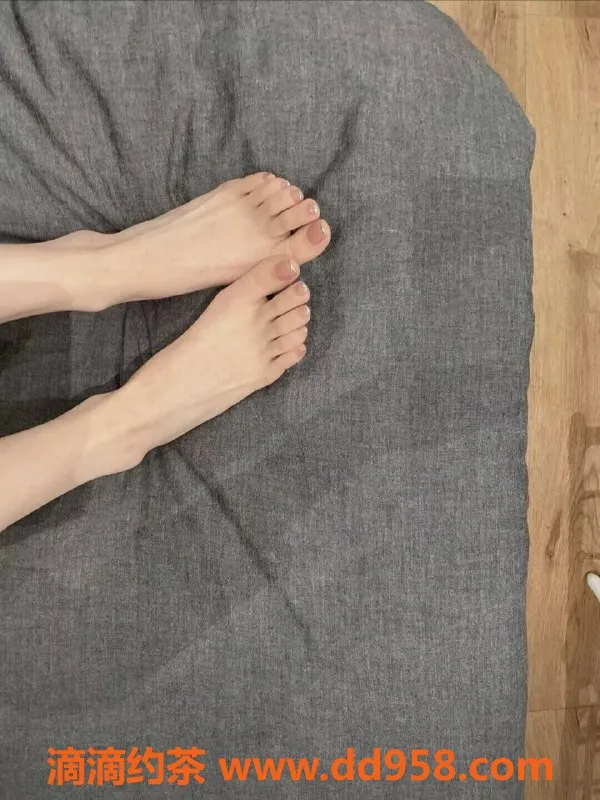 无锡楼凤资源信息,新做美甲，嘻嘻私密专享服务体验