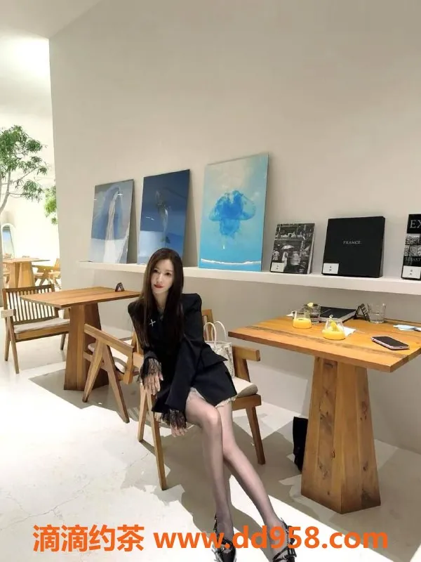 南通楼凤-崇川区萱萱，24岁36C，800水费3️⃣P服务