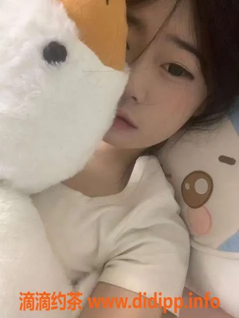 无锡楼凤资源信息,无锡王安琪，18岁萝莉嫩妹，158cm 44斤