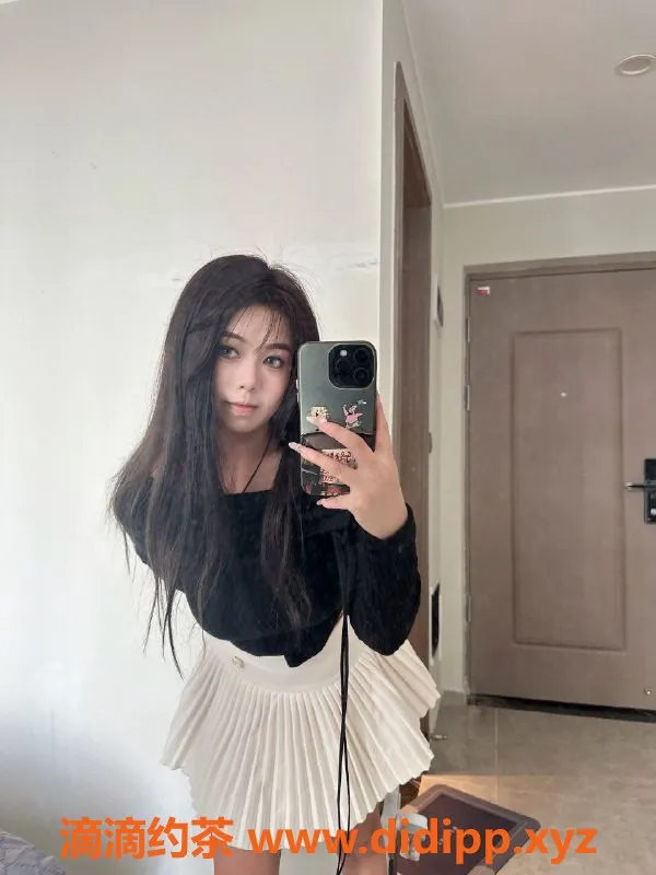 惠州楼凤-江北22岁金金，C+罩杯服务，价位700起