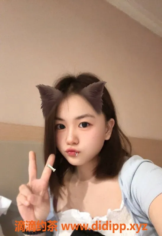 南通楼凤-崇川区小何妹妹，700元起，服务项目多样