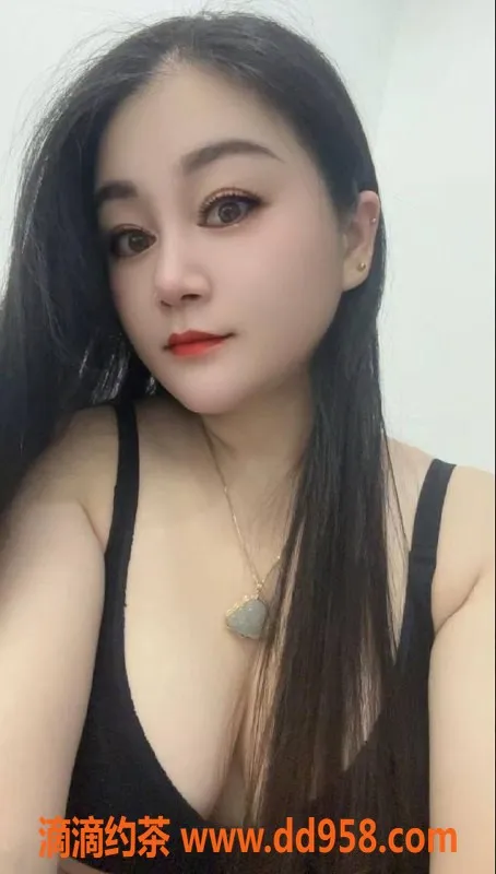 惠州楼凤-惠阳小爱老师，30岁，49斤，身高1.66m，服务超贴心