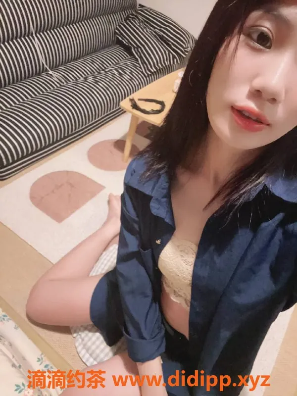 广州楼凤资源信息,海珠赤岗怡宝，洗吹做服务，价格600p起