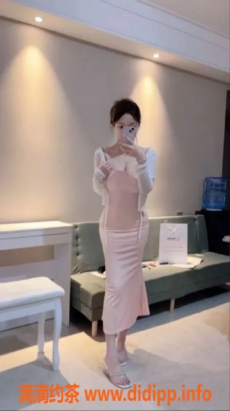 常州楼凤资源信息,常州琴晚，20岁163cm身材诱人，服务无套路