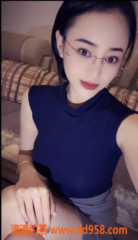 惠州楼凤-惠阳淡水小妾，160cm，90斤，28岁，500p