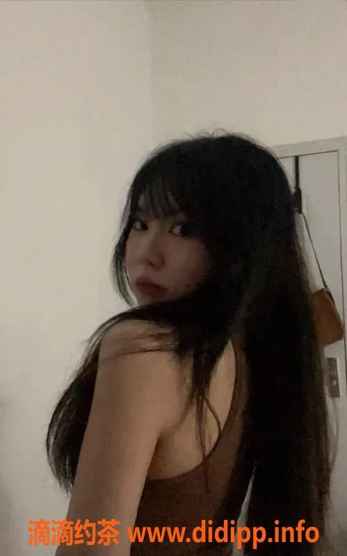 常州楼凤-常州小可 21岁 B罩杯 158cm 服务优质