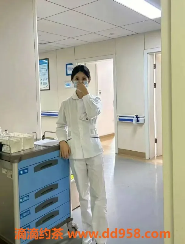 青岛楼凤-市北护士艾米，服务优质，6小时起