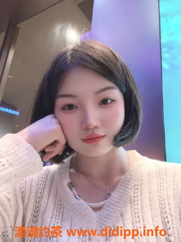 中山楼凤-古镇25岁土豆，36B倾情服务，600p起